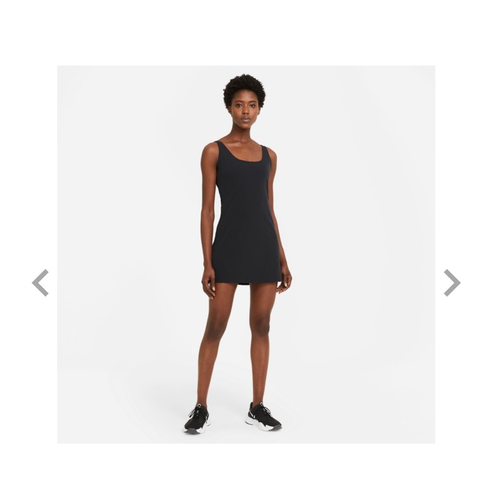 Nike Bliss Lux Dress